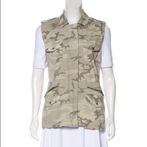 Velvet-Brand Camouflage Zip-up Vest